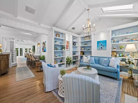 812 SE 8th St, Fort Lauderdale, FL 33316