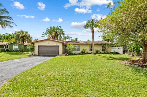 4114 NW 78th Way, Coral Springs, FL 33065