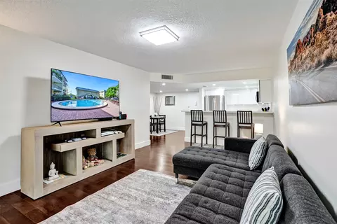 3000 NE 5th Ter #108-A, Wilton Manors, FL 33334