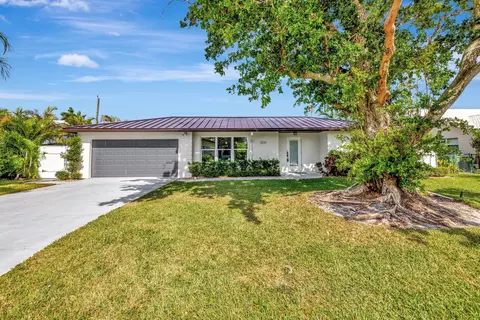 3231 S Terra Mar Dr, Pompano Beach, FL 33062
