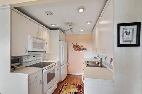 3099 Cornwall E #3099, Boca Raton, FL 33434 photo 7