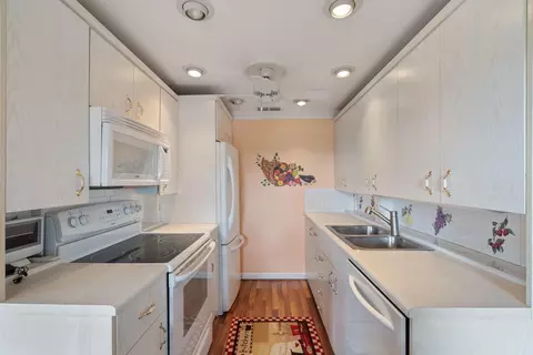 3099 Cornwall E #3099, Boca Raton, FL 33434 photo 9