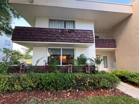 2601 S Palm Aire Dr #112, Pompano Beach, FL 33069
