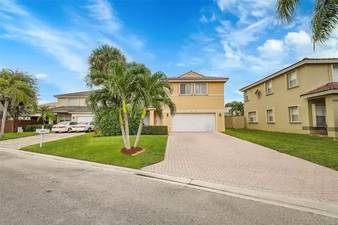 6271 NW 41st Ter, Coconut Creek, FL 33073