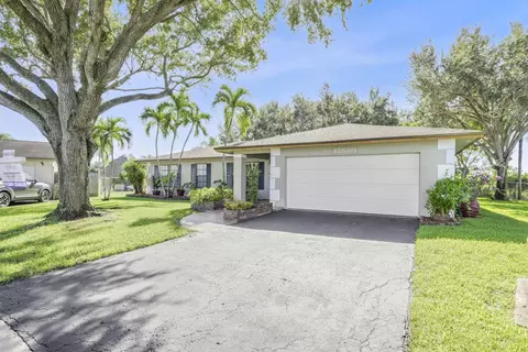 12630 SW 13th Mnr, Davie, FL 33325