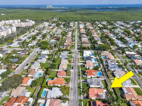 214 SE 3rd Pl, Dania Beach, FL 33004 photo 2