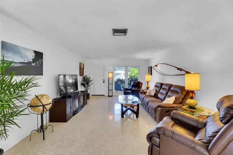 214 SE 3rd Pl, Dania Beach, FL 33004 photo 7
