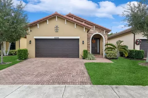 5206 NW 48th Ln, Tamarac, FL 33319
