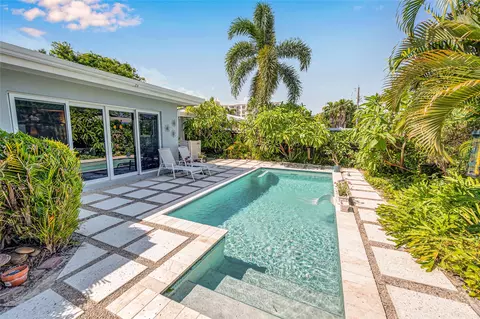 3742 NE 19th Ave, Fort Lauderdale, FL 33308
