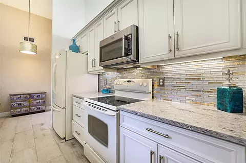 2401 Ginger Ave, Coconut Creek, FL 33063 photo 15