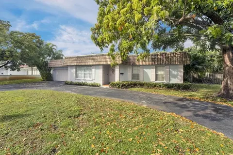 7101 SW 9th St, Plantation, FL 33317