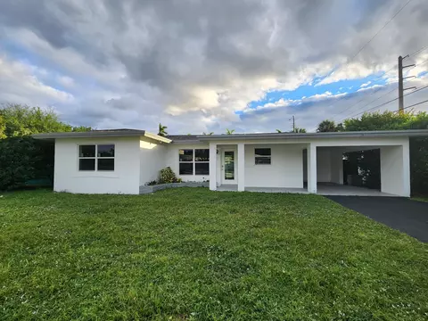 824 NW 29th St, Wilton Manors, FL 33311