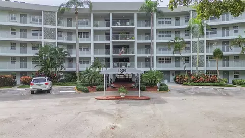 4020 W Palm Aire Dr #409, Pompano Beach, FL 33069