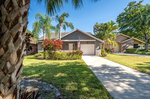 2566 Dahoon Ave, Coconut Creek, FL 33063 photo 2