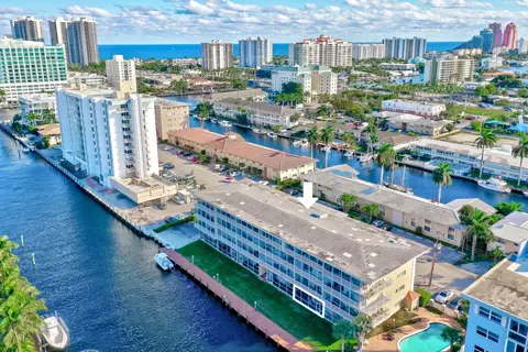 2841 NE 33rd Ct #102, Fort Lauderdale, FL 33306