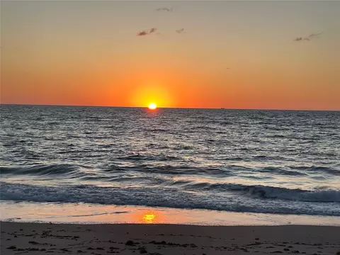 1450 N Riverside Dr #208, Pompano Beach, FL 33062