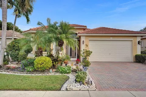 13494 Cordoba Lake Way, Delray Beach, FL 33446