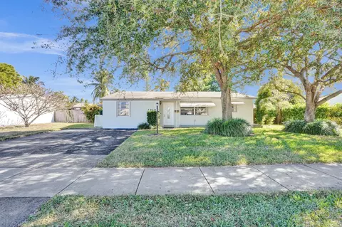 2710 N Cypress Rd, Pompano Beach, FL 33064