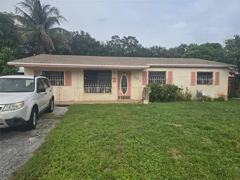 701 NE 51st Ct, Pompano Beach, FL 33064
