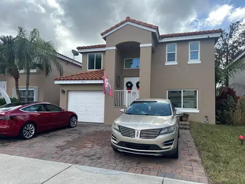 8474 SW 42nd Ct, Davie, FL 33328