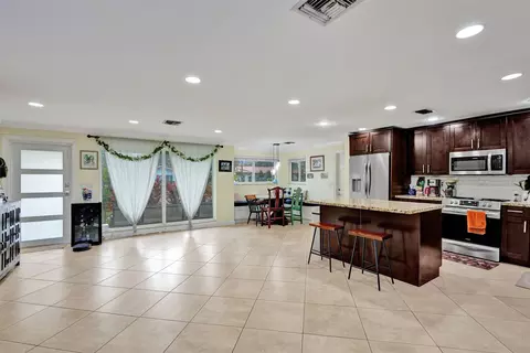 2849 NE 35th St, Lighthouse Point, FL 33064 photo 9
