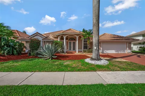 10625 Maple Chase Dr, Boca Raton, FL 33498