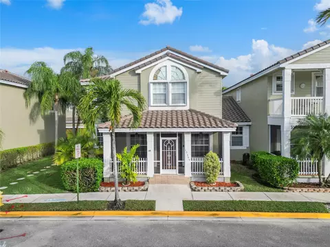 10569 NW 56th Pl, Coral Springs, FL 33076