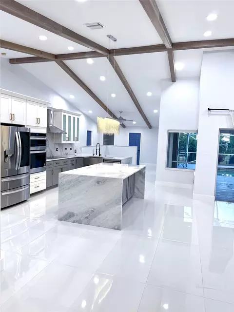 5757 NW 101st Way, Coral Springs, FL 33076