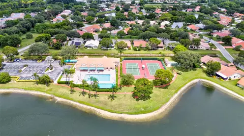 8381 Leeway Ln, Boynton Beach, FL 33436 photo 32
