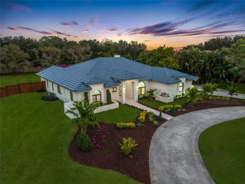 5240 Hawkhurst Ave, Southwest Ranches, FL 33331