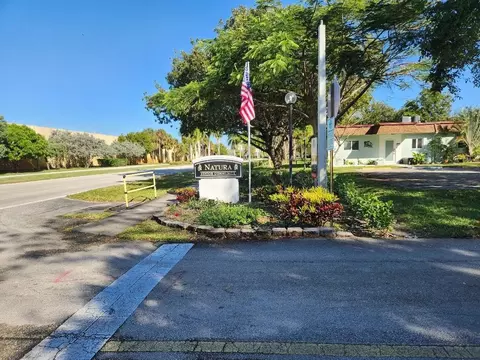 608 SW Natura Blvd #206, Deerfield Beach, FL 33441