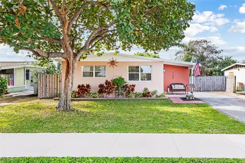 1200 NW 41st St, Oakland Park, FL 33309