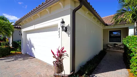 4023 Basket Oak Cir, Vero Beach, FL 32967