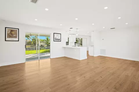 6568 NW 3rd St, Margate, FL 33063 photo 6