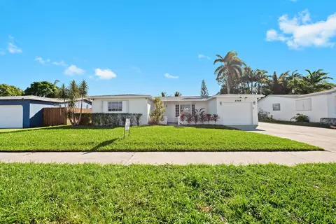 6568 NW 3rd St, Margate, FL 33063 photo 2