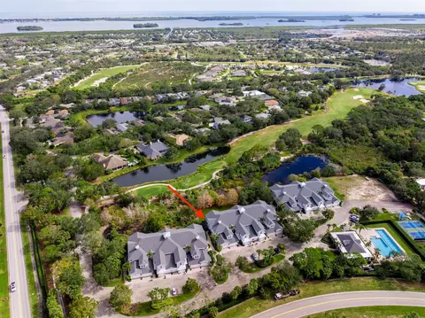 2340 SW Water Oak Ct #211, Vero Beach, FL 32962