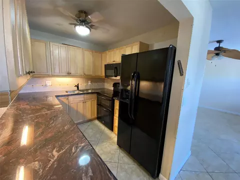 2019 Cambridge A #2019, Deerfield Beach, FL 33442