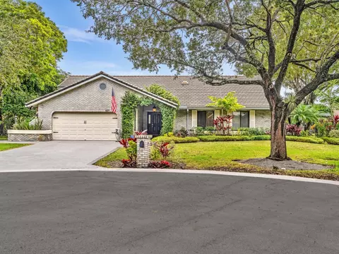 5077 NW 90th Ter, Coral Springs, FL 33067