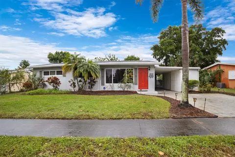 2048 SW 37th Ave, Fort Lauderdale, FL 33312