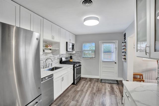 5449 NE 3rd Ter, Fort Lauderdale, FL 33334