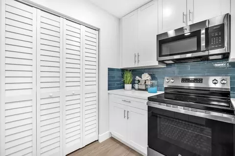 317 SE 3rd Ter, Dania Beach, FL 33004 photo 8