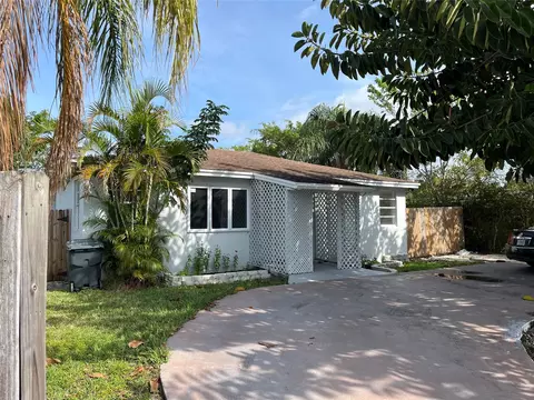 4985 Clinton Blvd, Greenacres, FL 33463