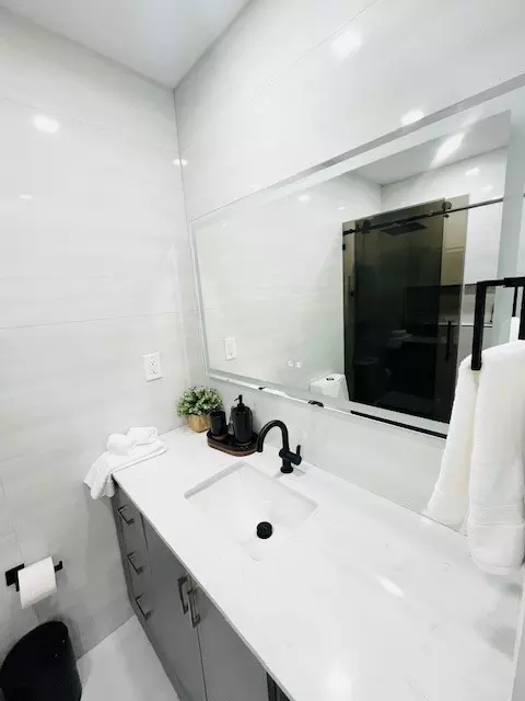 421 SE 14th Ave, Pompano Beach, FL 33060 photo 22