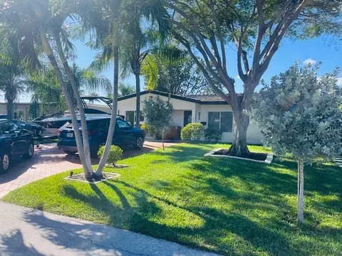 421 SE 14th Ave, Pompano Beach, FL 33060 photo 14