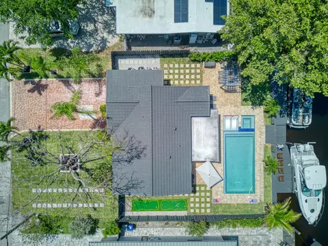 421 SE 14th Ave, Pompano Beach, FL 33060 photo 5