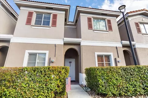 4411 Woodland Cir, Tamarac, FL 33319