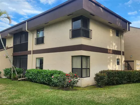 2664 Carambola Cirn #1748, Coconut Creek, FL 33066