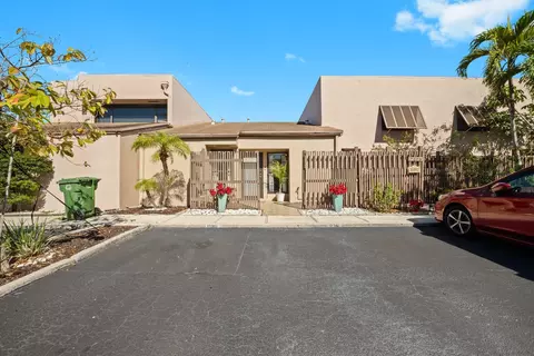 12381 NW 12th Ct #0, Pembroke Pines, FL 33026