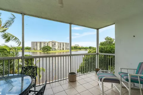 3051 N Course Dr #406, Pompano Beach, FL 33069