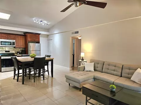 801 Lyons Rd #19202, Coconut Creek, FL 33063 photo 2